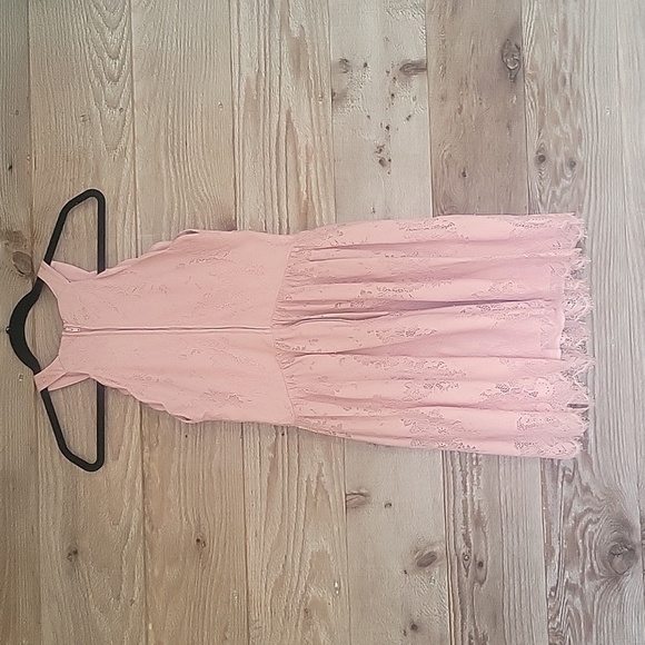 Altar'd State Blush Pink Lace Dress with Scalloped Trim Size Small - Picture 4 of 6